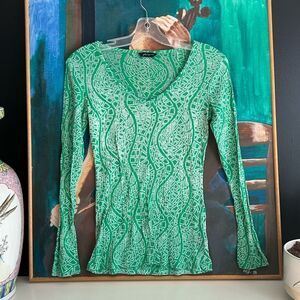 Jules + James Elegant Green Geometric Long Sleeve Top Small
